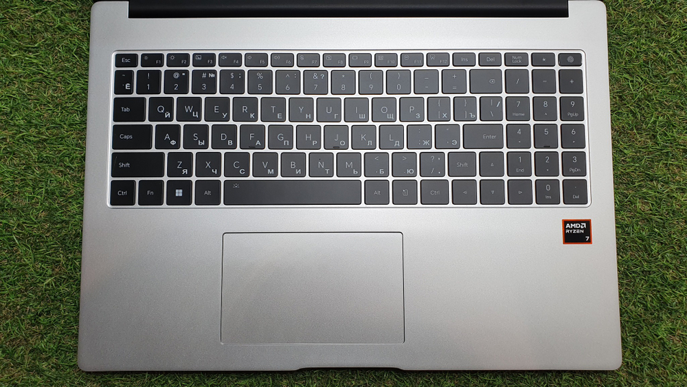 Ноутбук Honor Ryzen 7/16Gb/FHD/MagicBook X16 Plus 2024 BRI-7651/Windows 11