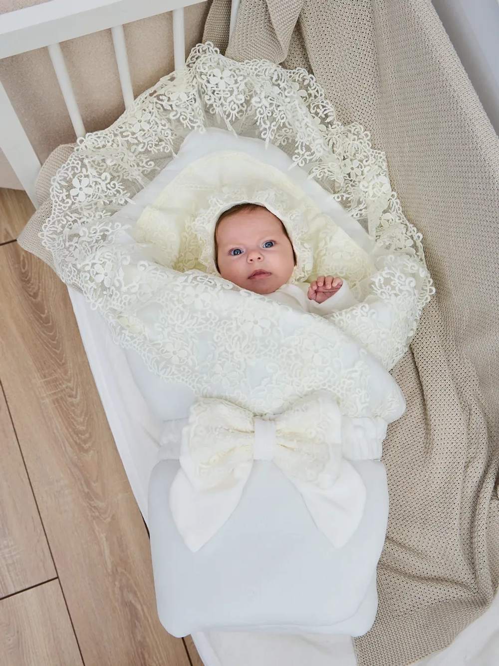 Конверт на выписку зима для новорожденных девочек