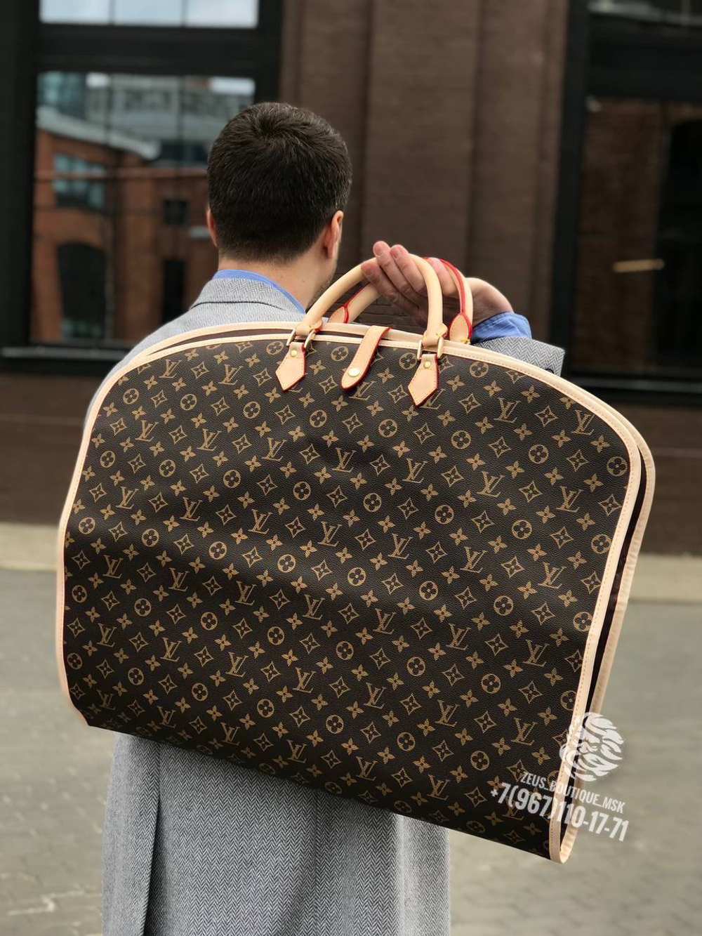 Дорожный портплед Louis Vuitton