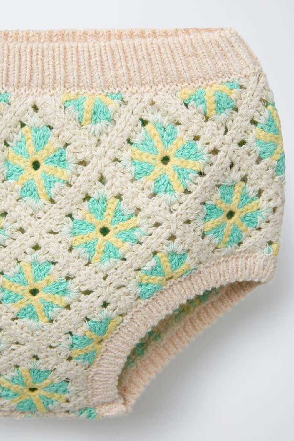 ZARA ТРУСЫ ИЗ КРУЖЕВА КРОШЕ, ЭКРЮ