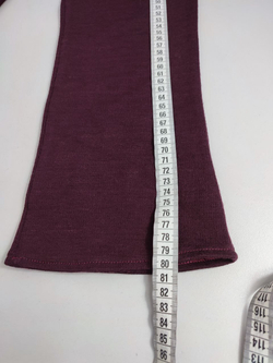 Штаны красивого цвета шерстяные на 8-9 лет, новые