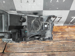 Фара левая Geely Monjaro 21-нв Б/У Оригинал 7051047300