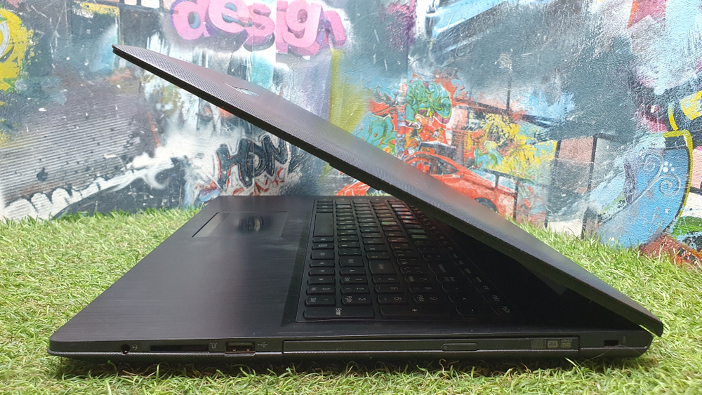 Ноутбук Lenovo AMD/4Gb