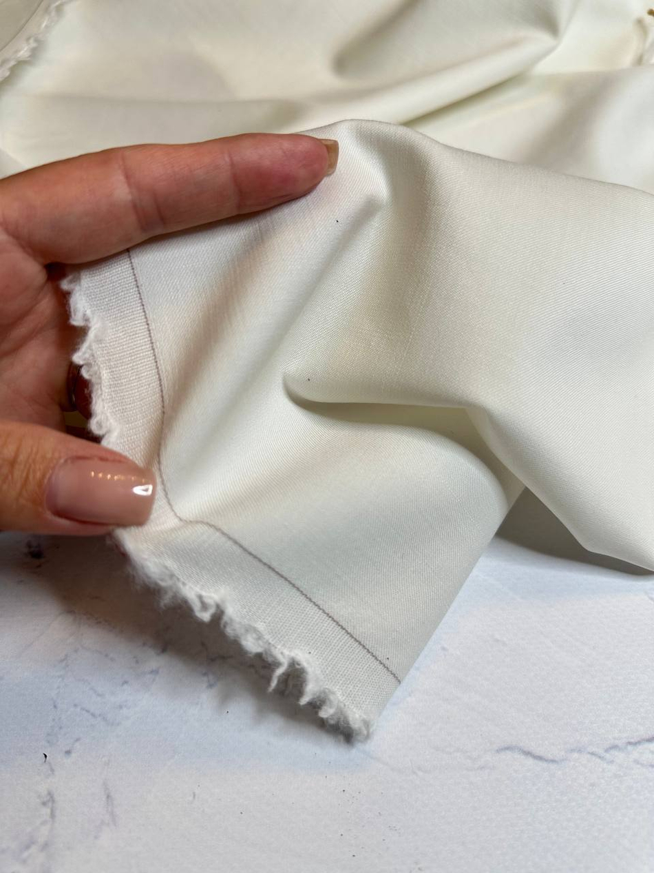 Костюмно-плательная однотонная шерсть (L.Piana, 100%шерсть, Сливочная вуаль, 148, 270 гр/м2)
