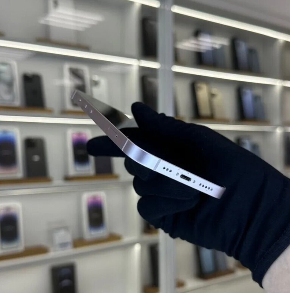 iPhone 13, 128 ГБ б/у