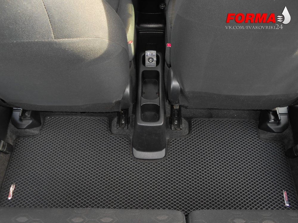 Toyota Ractis 2 поколение P120 (11.2010 - 08.2016) 2WD