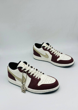 Кроссовки NIKE AIR JORDAN