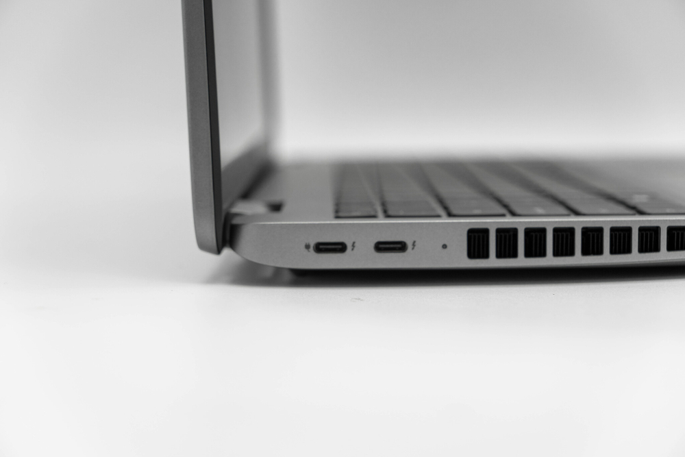 Ноутбук Dell Latitude 5550 ( Ultra 5 125U )