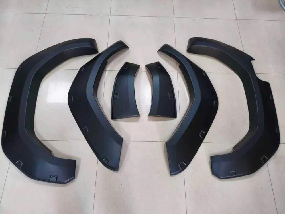 Широкие расширители арок для Toyota Hilux Travo 2026+ Тойота Хайлюкс Траво крылья обвес