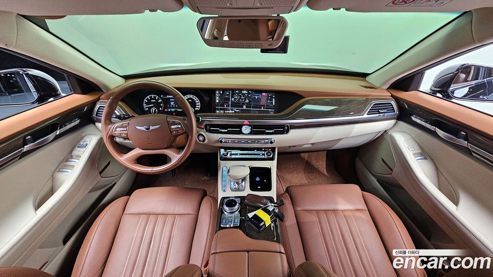 Genesis G90 3.8 AWD (05.2021)