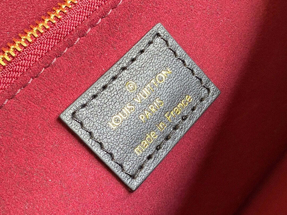 Louis Vuitton Passy