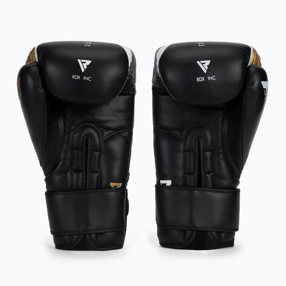 Боксёрские перчатки RDX BGR-F7 чёрно-золотые
