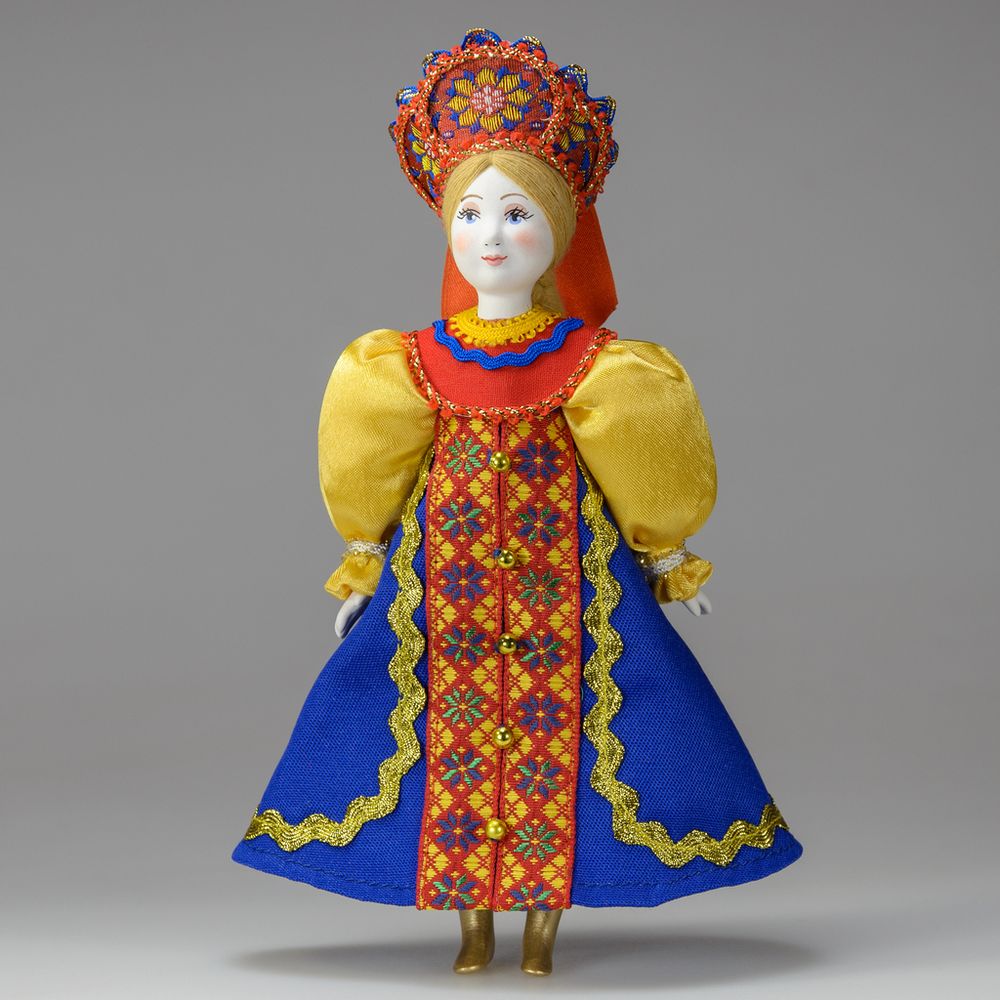 Кукла Царевна в сарафане