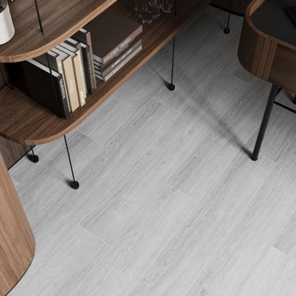 Ламинат Eversense Classic 8/34 Aqua Plus EL1050 Дуб Виктория светло-серый