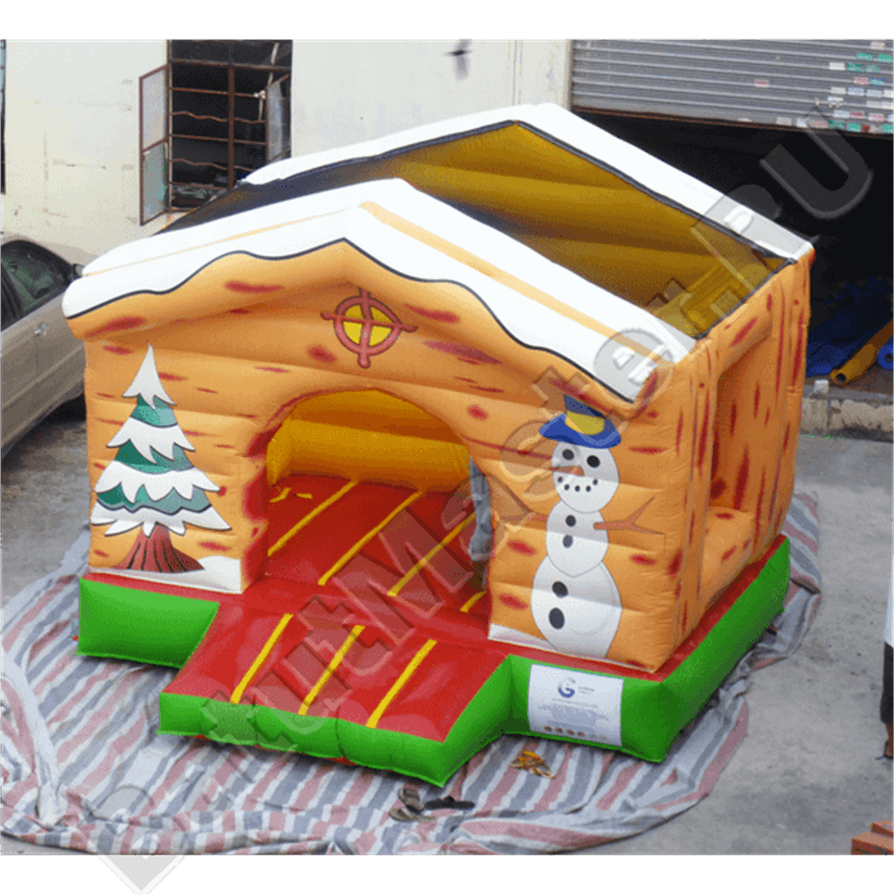 Коммерческий надувной батут "Зима" с крышей