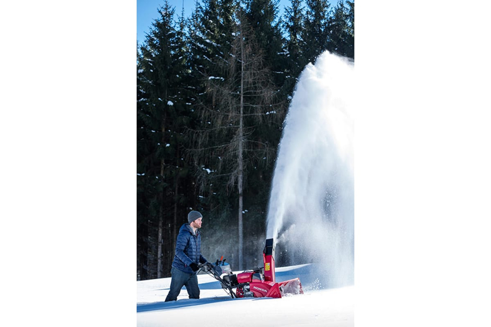 Снегоуборщик (снегоотбрасыватель) бензиновый Honda HSS 970 A ETD