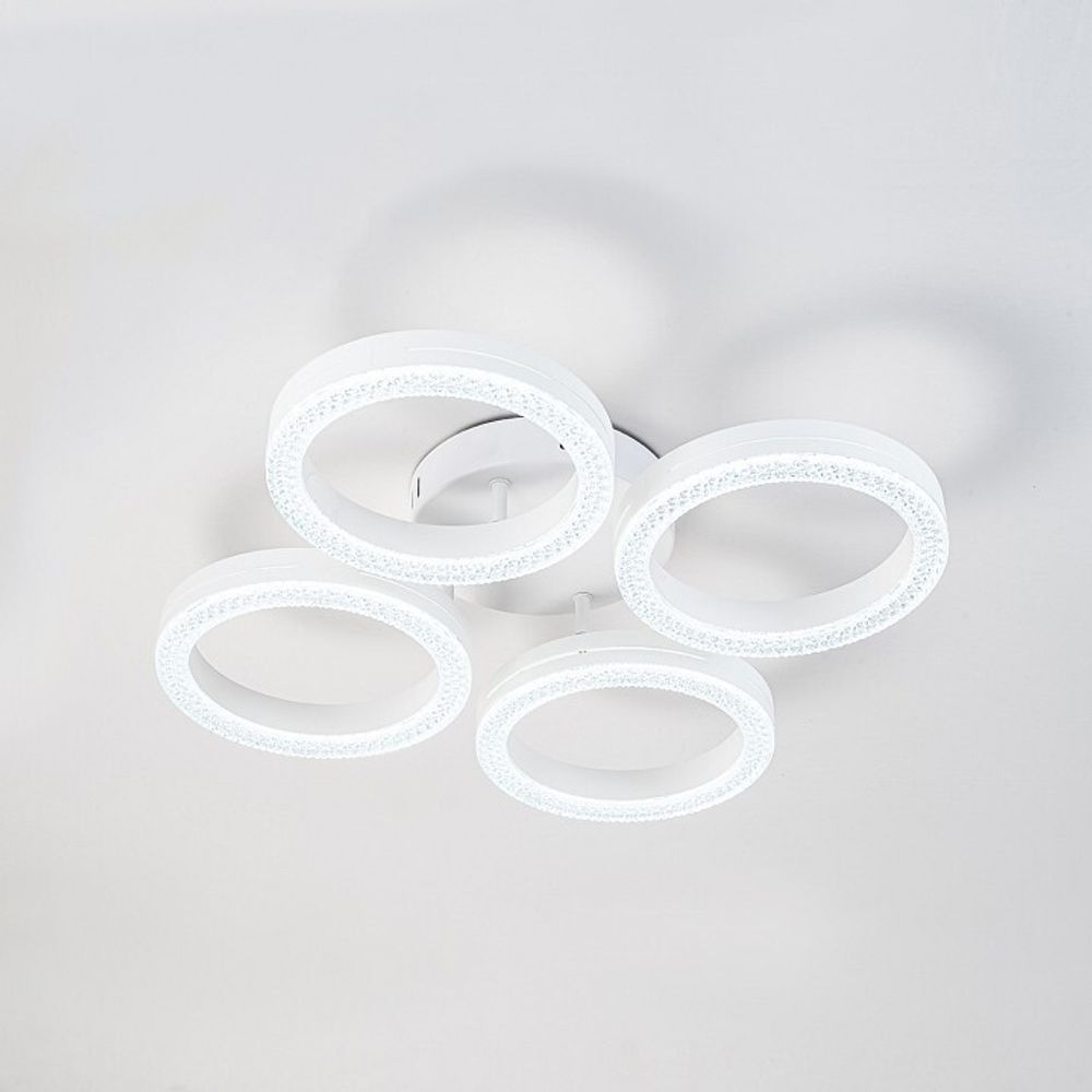 Потолочная люстра Escada Fianit 10282/4LED