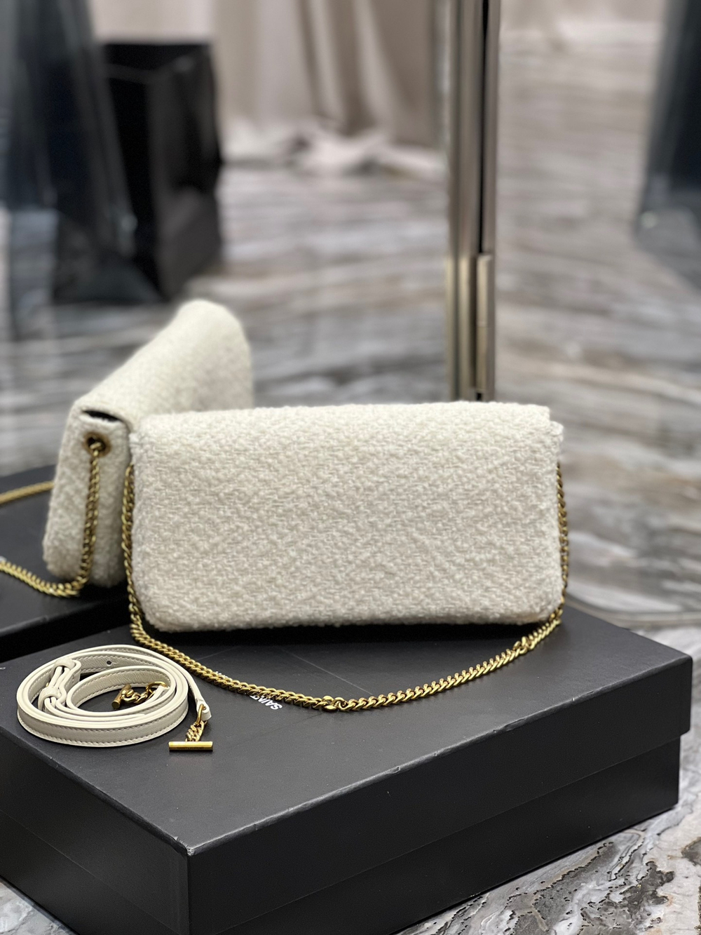 Saint Laurent Kate 99 Bag 26 cm