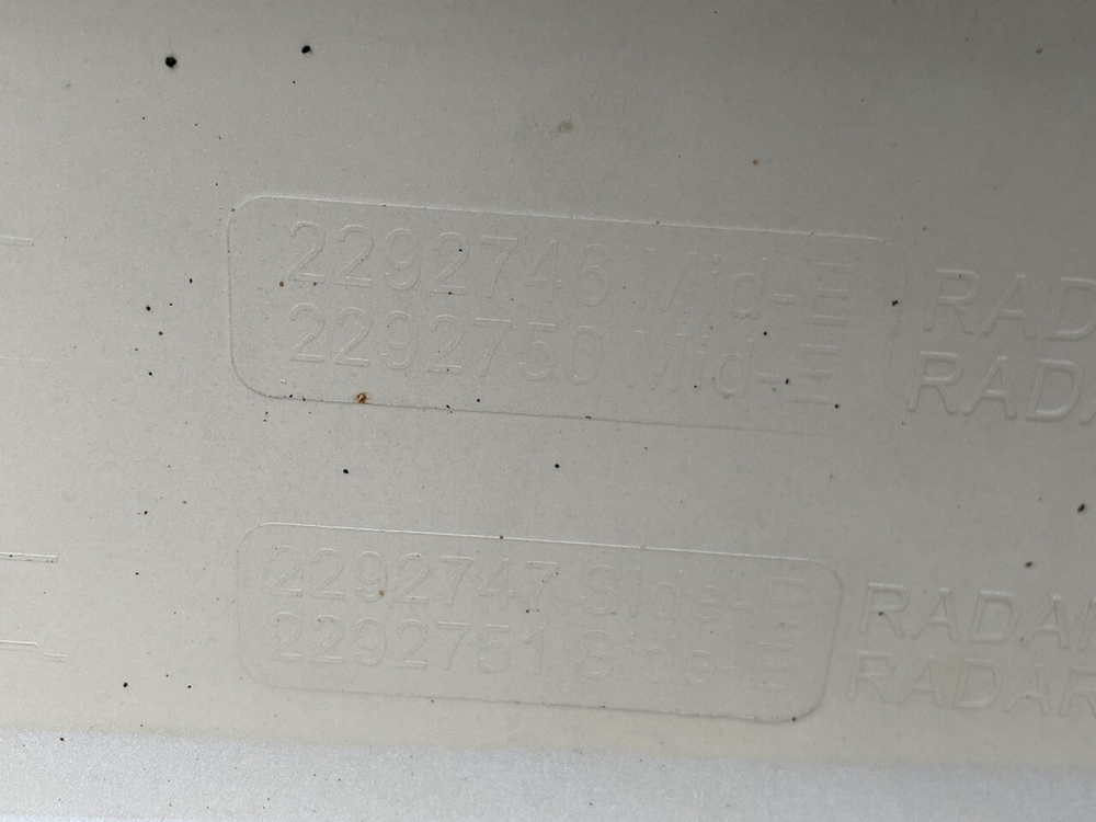 Комплект спойлеров шасси 2023г