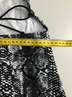 Платье с открытой спинкой, визуально на 42/44 размер