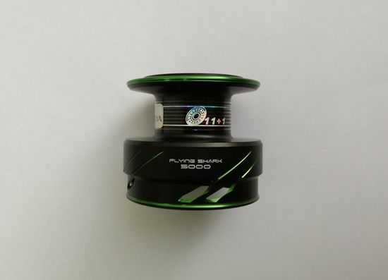 Tsurinoya Flying Shark-5000 Шпуля глубокая