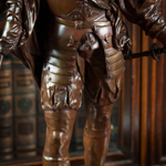 Бронзовая скульптура «LE PORTE-ÉTENDARD» («Знаменосец»)