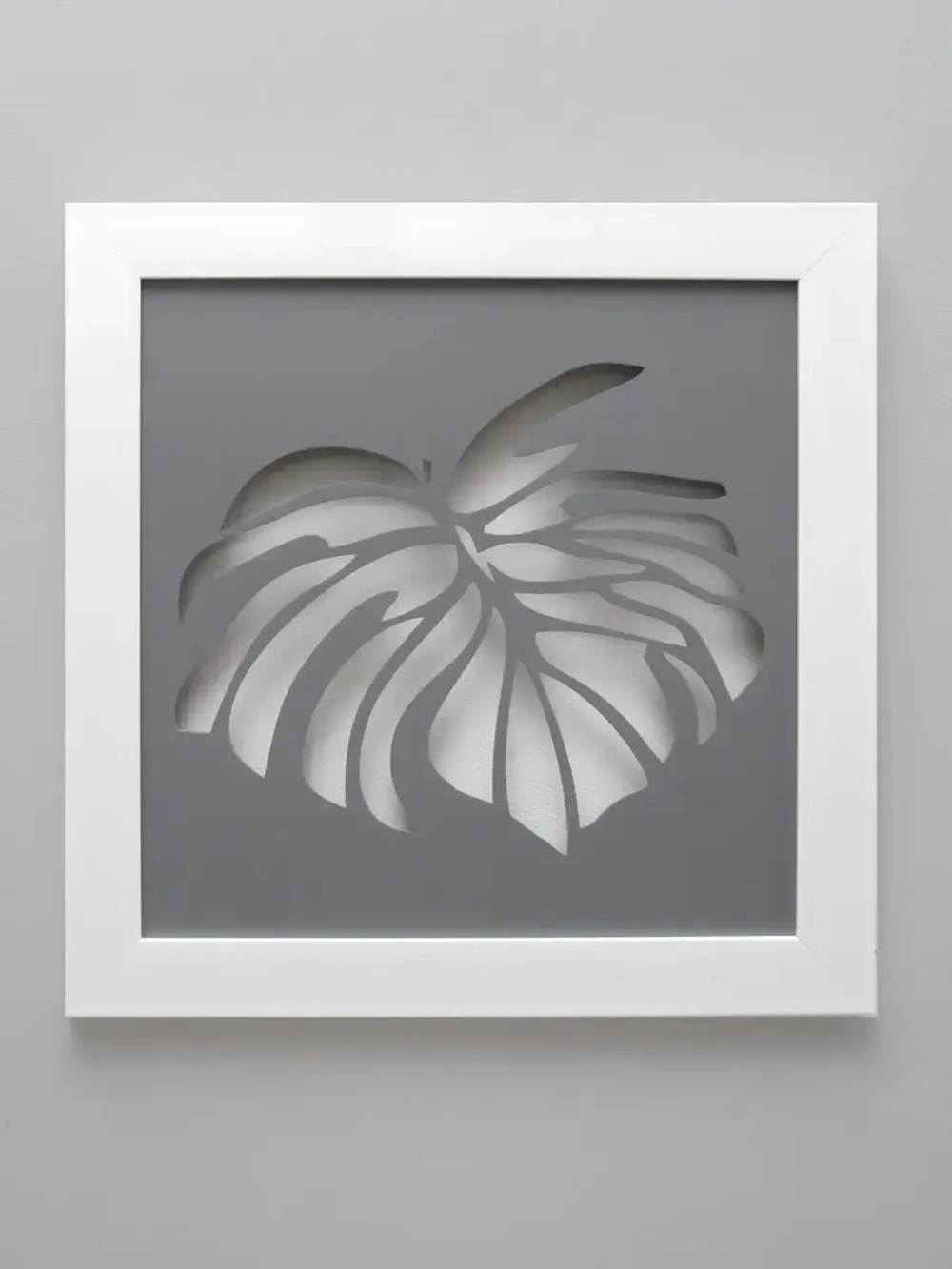 Панно резное в раме