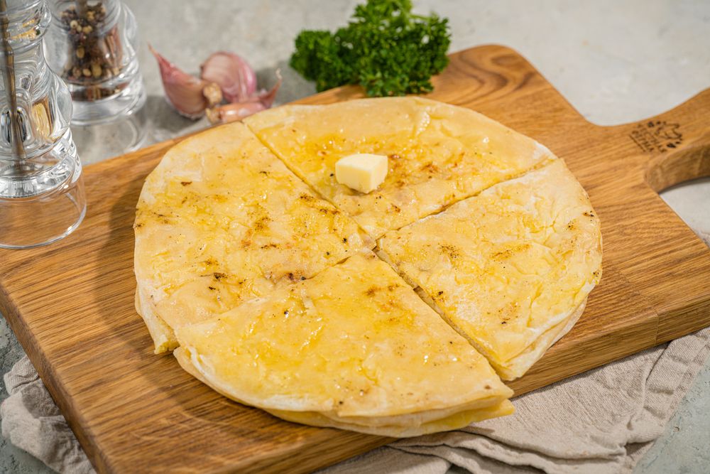 Хычины с картофелем и домашним сыром