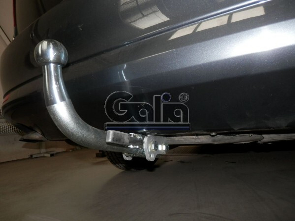 Фаркоп оцинкованный Galia S086A для Skoda Octavia II седан/универсал 2005-2013, Skoda Octavia Scout 2008-2013(паспорт и сертификат в комплекте)(без электрики)