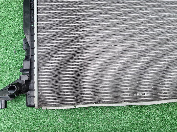 Радиатор охлаждения Audi A4 B9 (2015-н.в.)