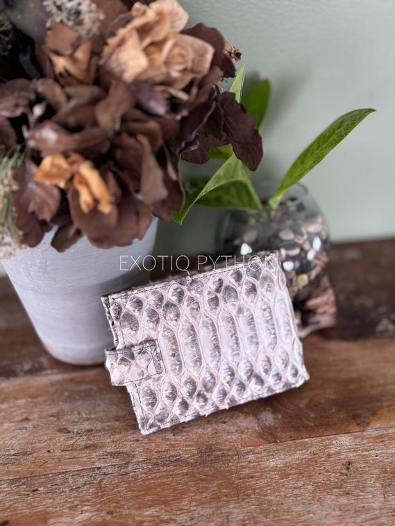 Бифолд кошелек из кожи питона WA-249