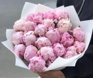 Букеты из пионов