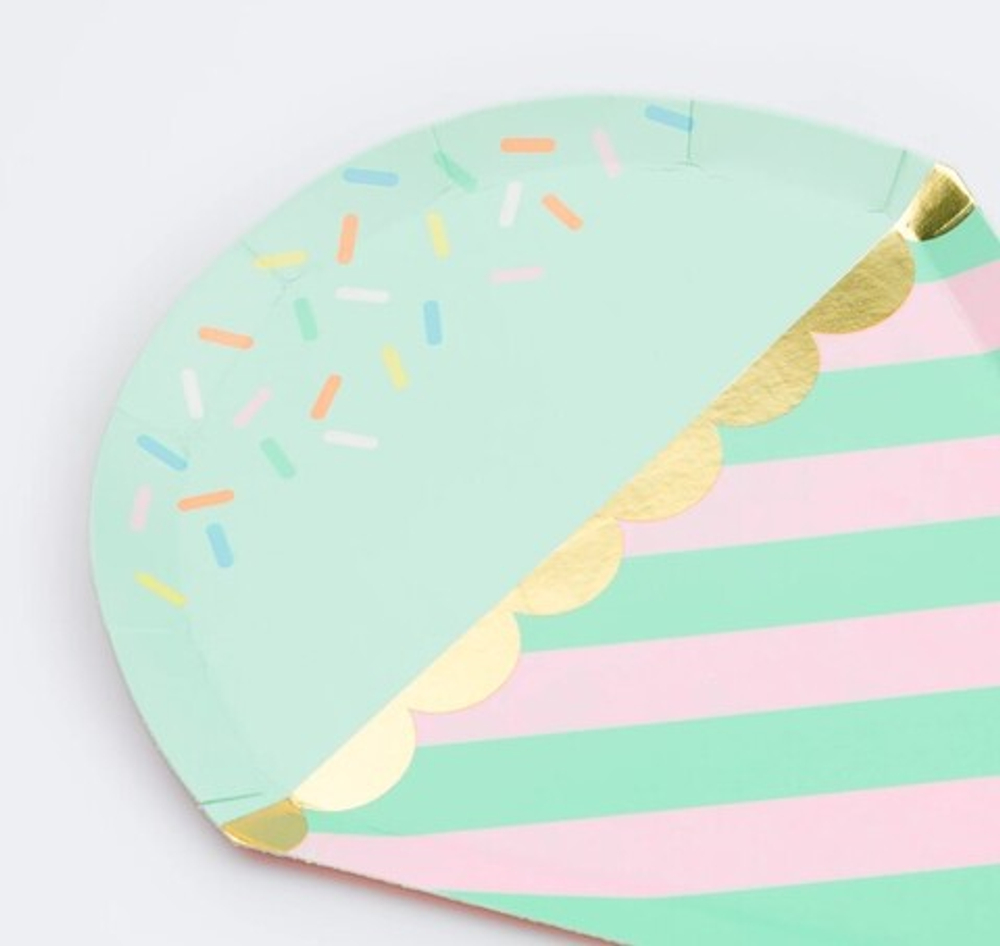 Тарелки "Мороженое" 8 шт. (26 х 16 см)