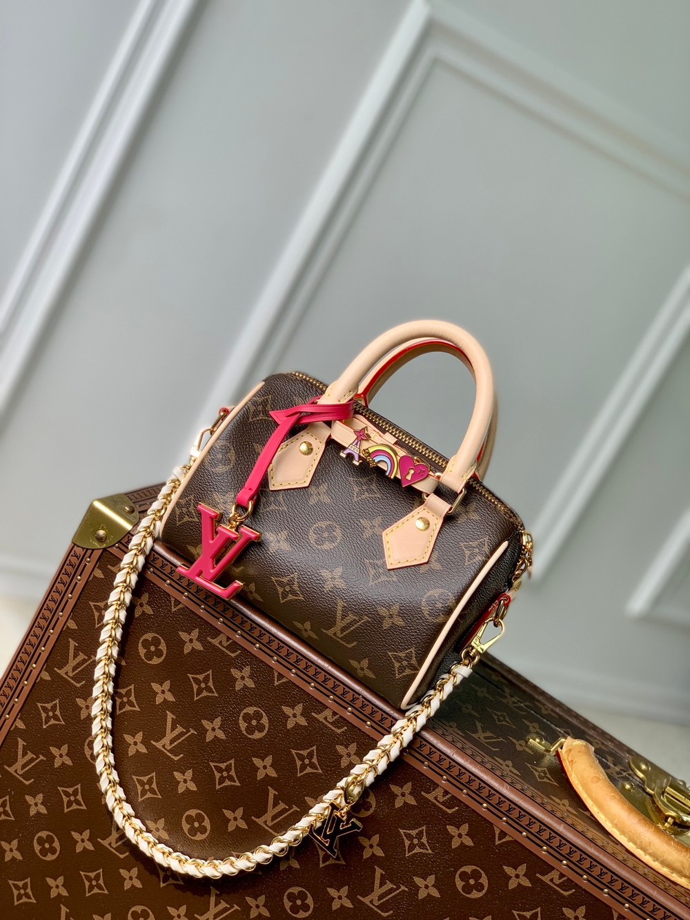 Louis Vuitton Speedy 18