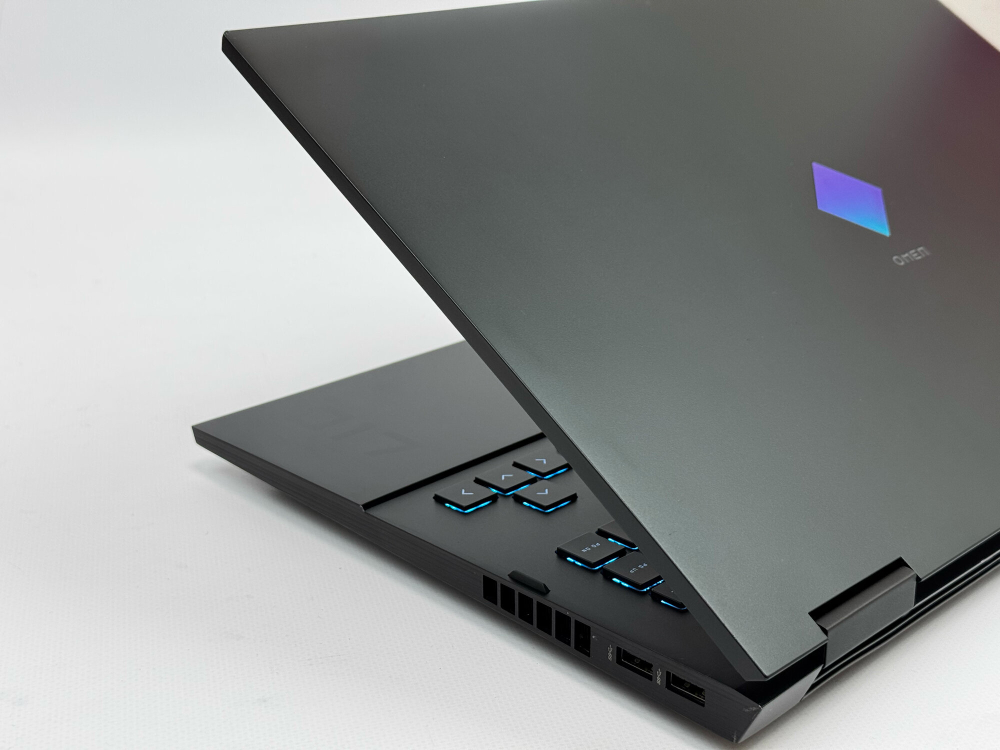 17.3 Игровой ноутбук HP Omen i7-13700HX / RTX 4070 / 16GB / 1TB / 2.5K / 165Hz / Win11 / Русско-Английская клавиатура