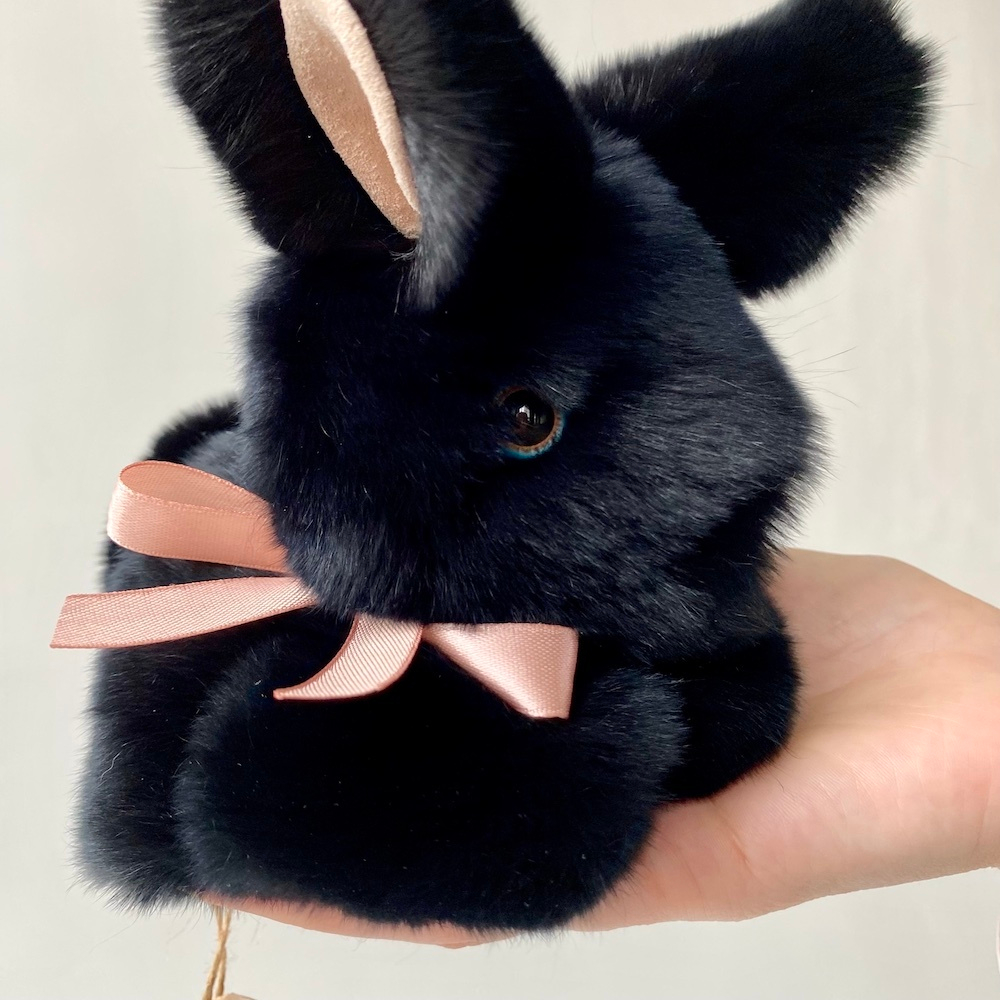 кролик из натурального меха