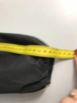 Блузка практичная и стильная, визуально на 46 размер