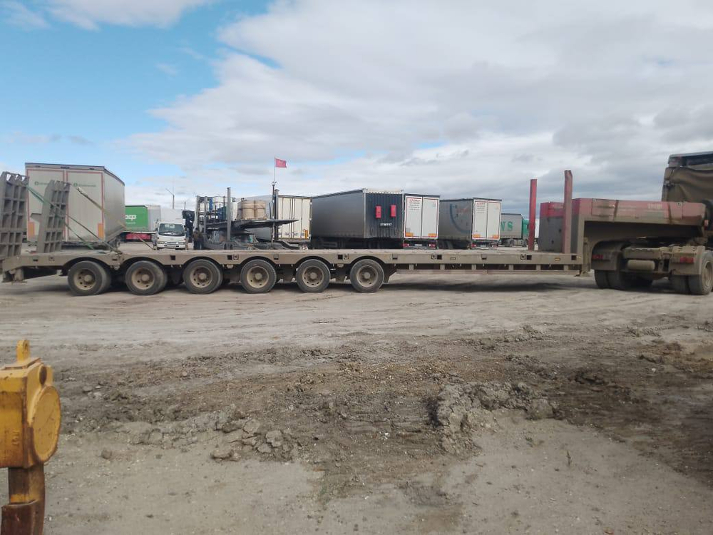 AMUR LYR9 Полуприцеп тяжеловоз 6 осей LYR9906TDPL (Раздвижной)