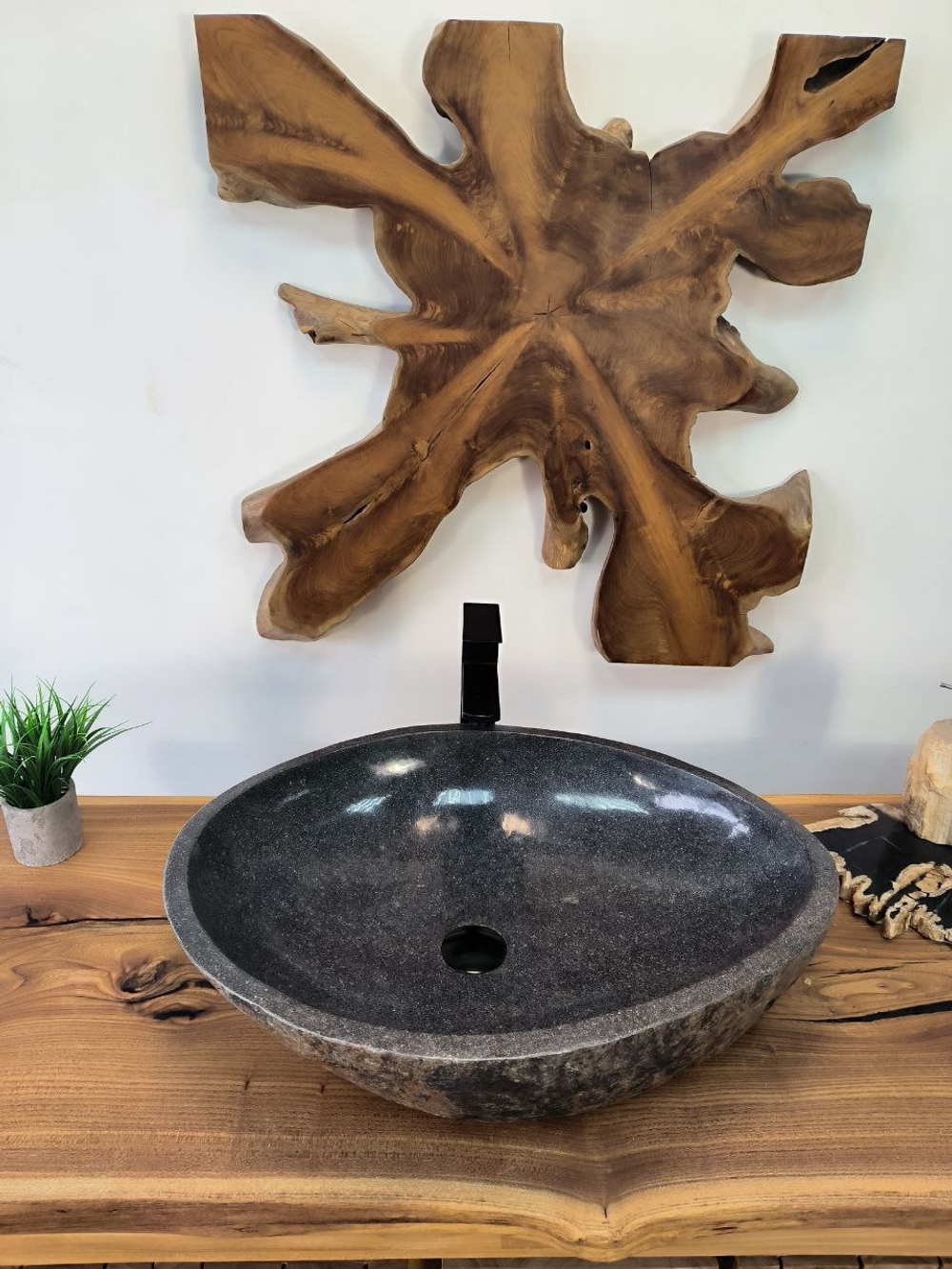 Раковина из речного камня RS-65893 63х46х15 из натурального камня