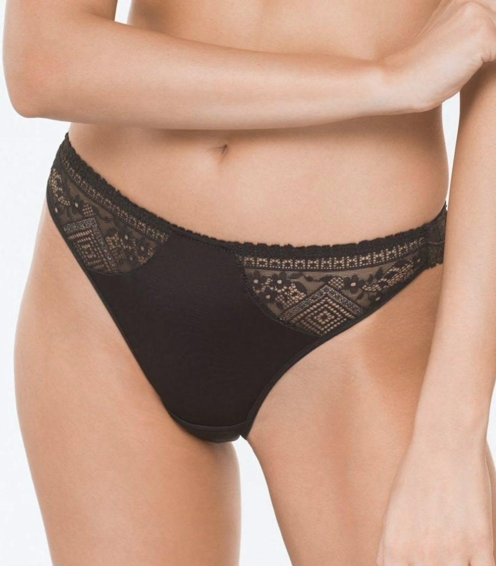 Кружевные трусики-танга Black Diamonds (Размер: 40) (Цвет: черный)
