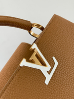 Louis Vuitton Capucines BB