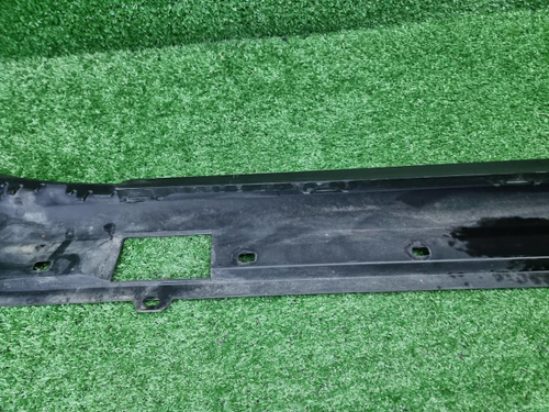 Накладка порога правая Porsche Panamera 971 16-20