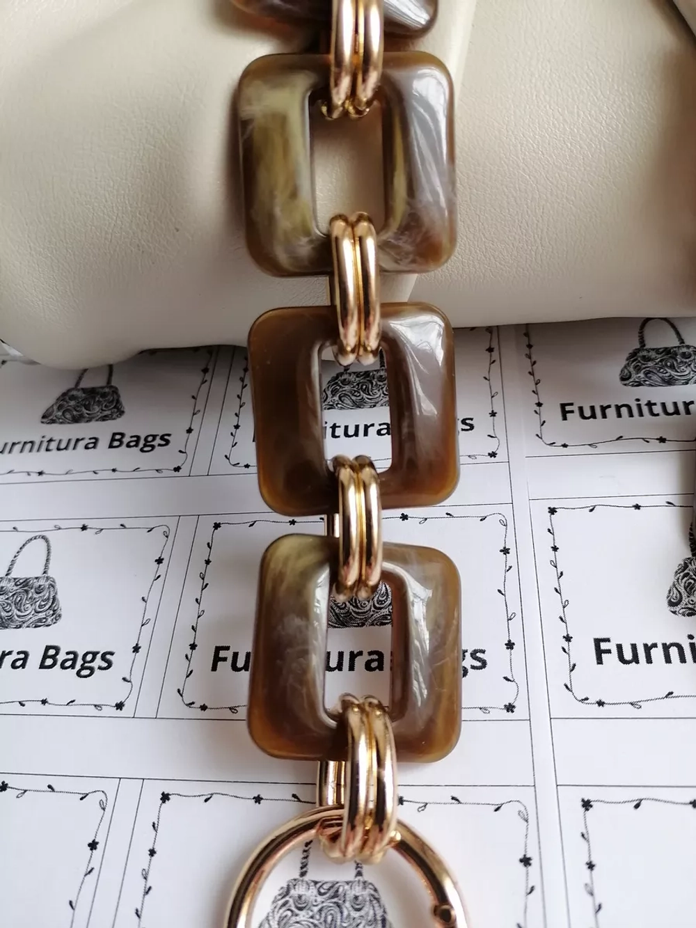 Цепь для сумки акриловая