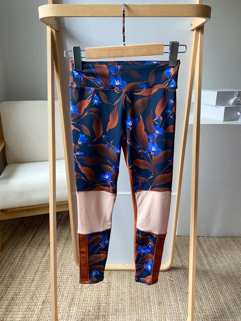 Новые легинсы Molo, 140