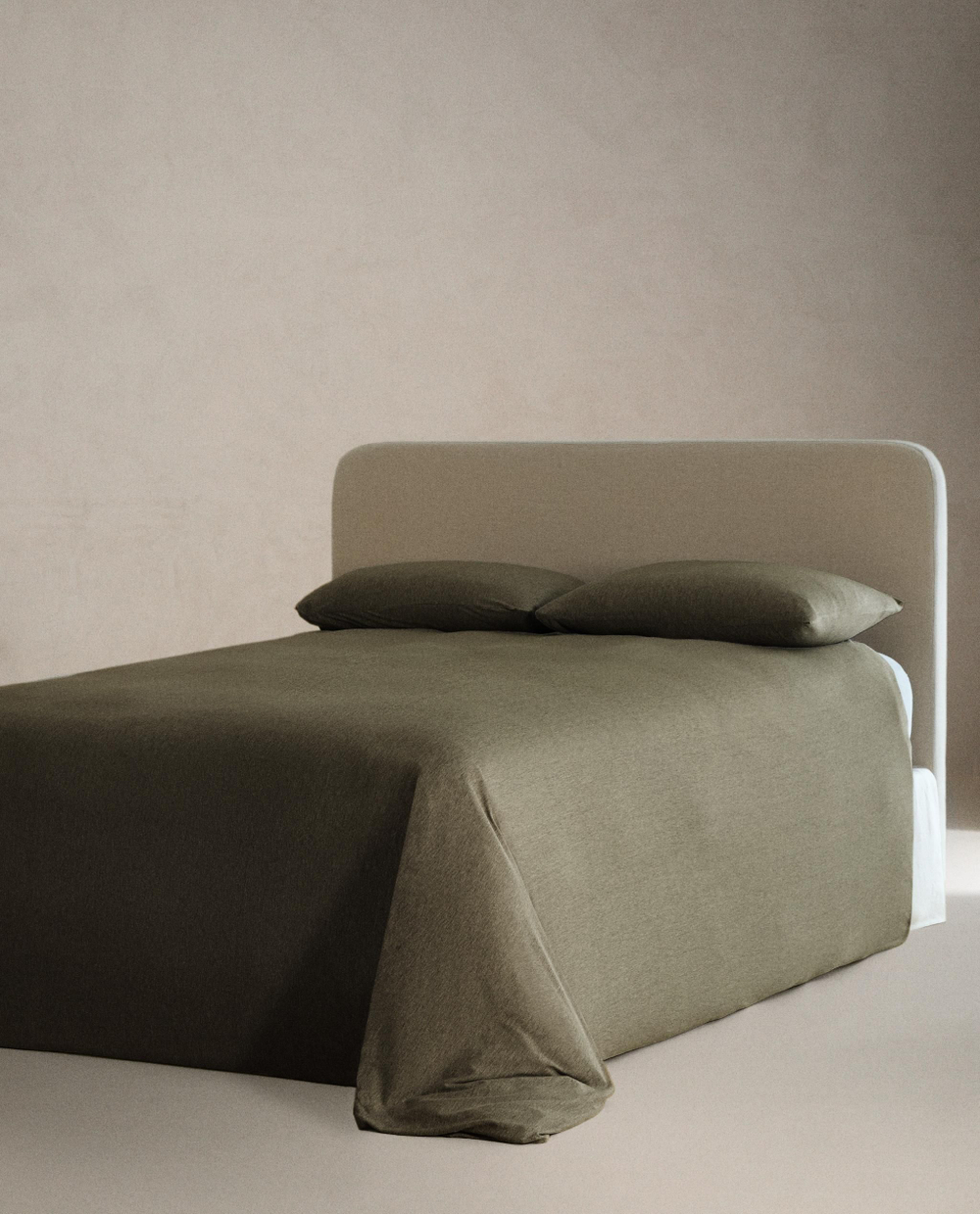 Zara Home - Простыня из модального трикотажа (140 г/м2), высота 30 см, зеленый, 90х200х30 см