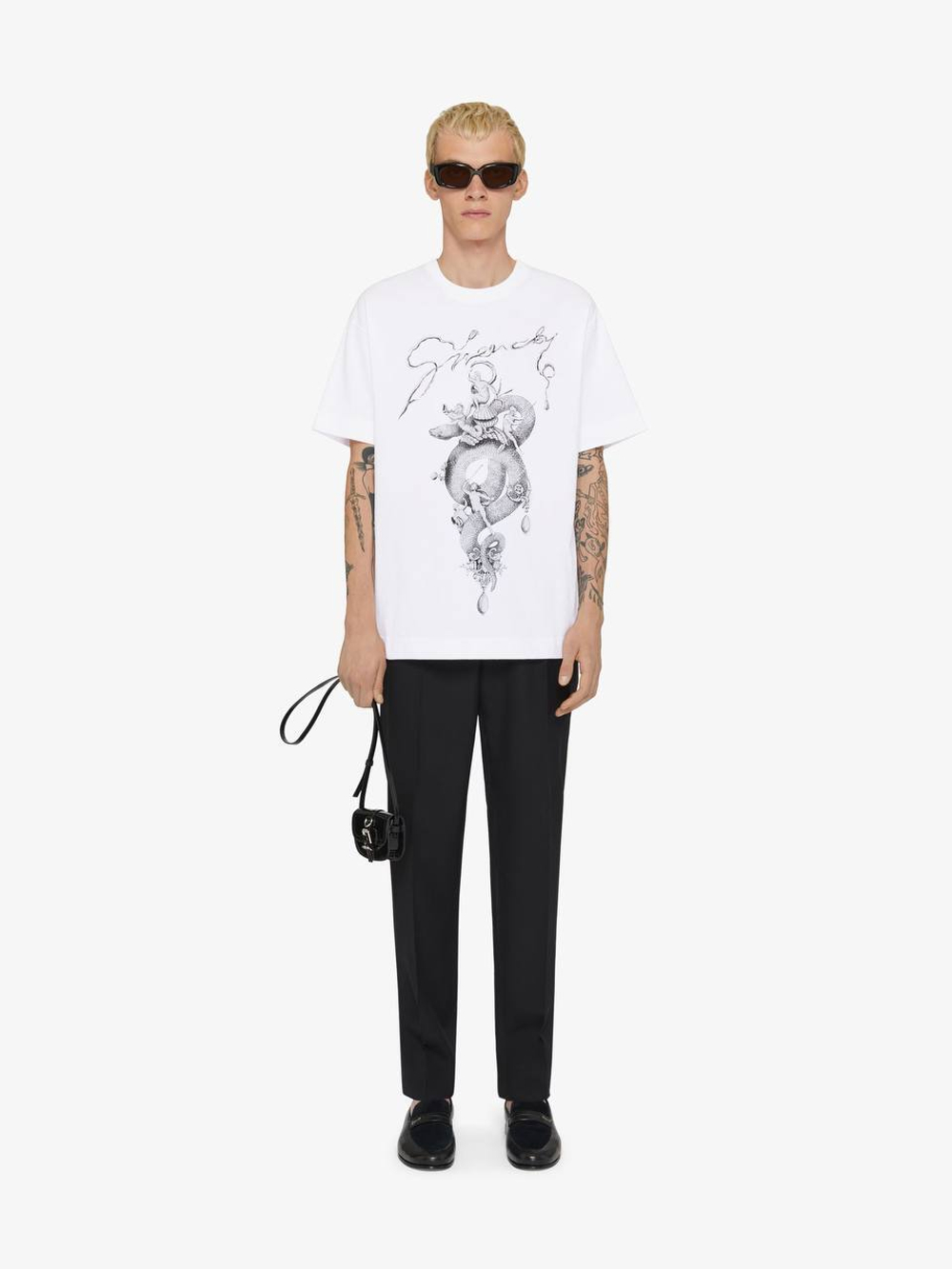 Футболка Givenchy