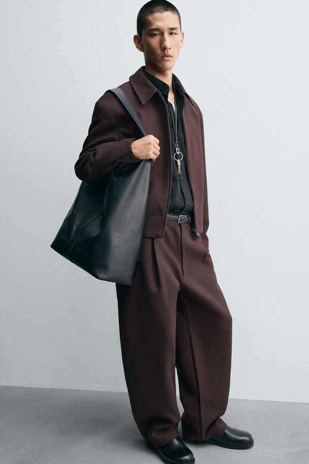 ZARA БРЮКИ BALLOON FIT С ЗАЩИПАМИ, БУРГУНДИ