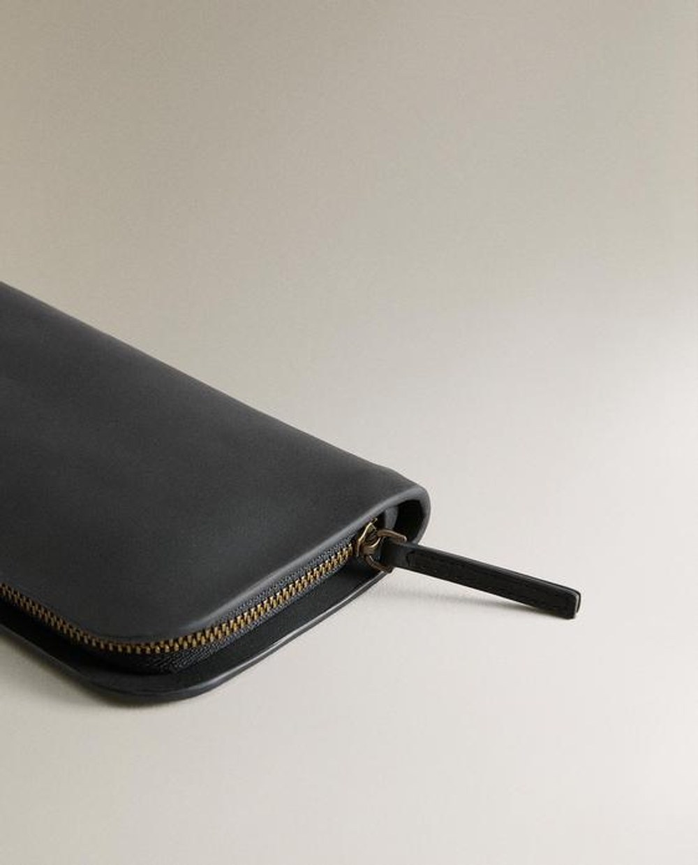 ZARA HOME КОЖАНЫЙ КОШЕЛЕК, ЧЕРНЫЙ