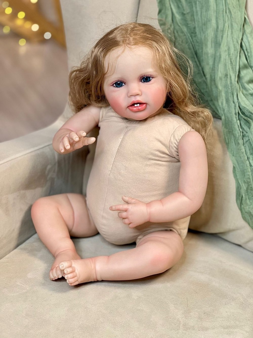 Кукла Реборн мягконабивная 60см в пакете (FA-835)