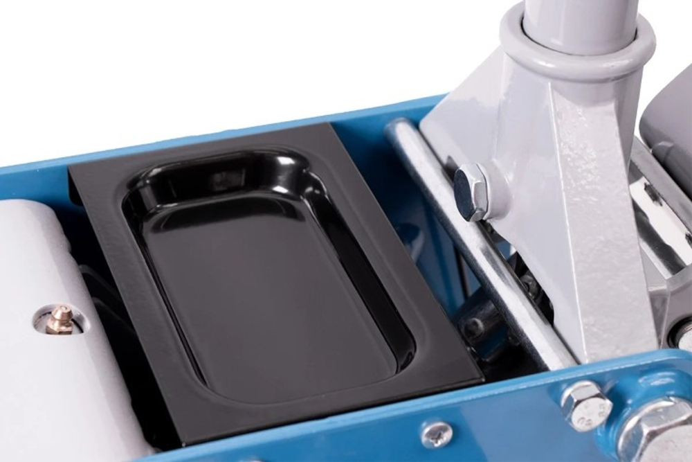 Домкрат подкатной СТАНКОИМПОРТ HM5601 низко профильный на 3 тонны